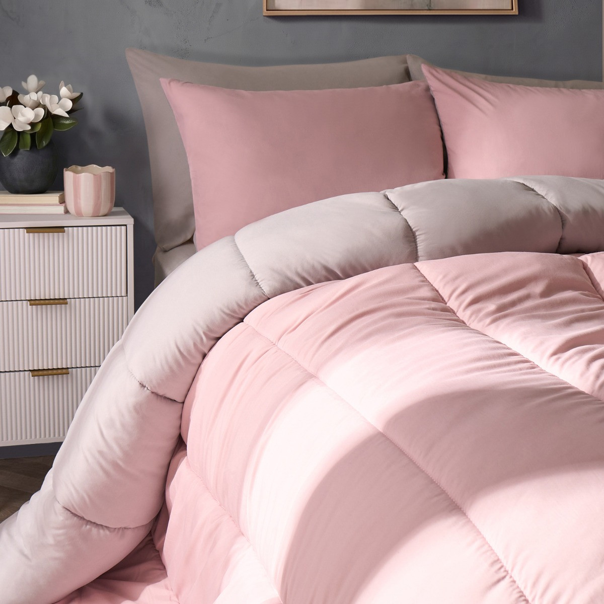 OHS Coverless 10.5 Tog Reversible Duvet & Pillowcase - Blush/Silver>