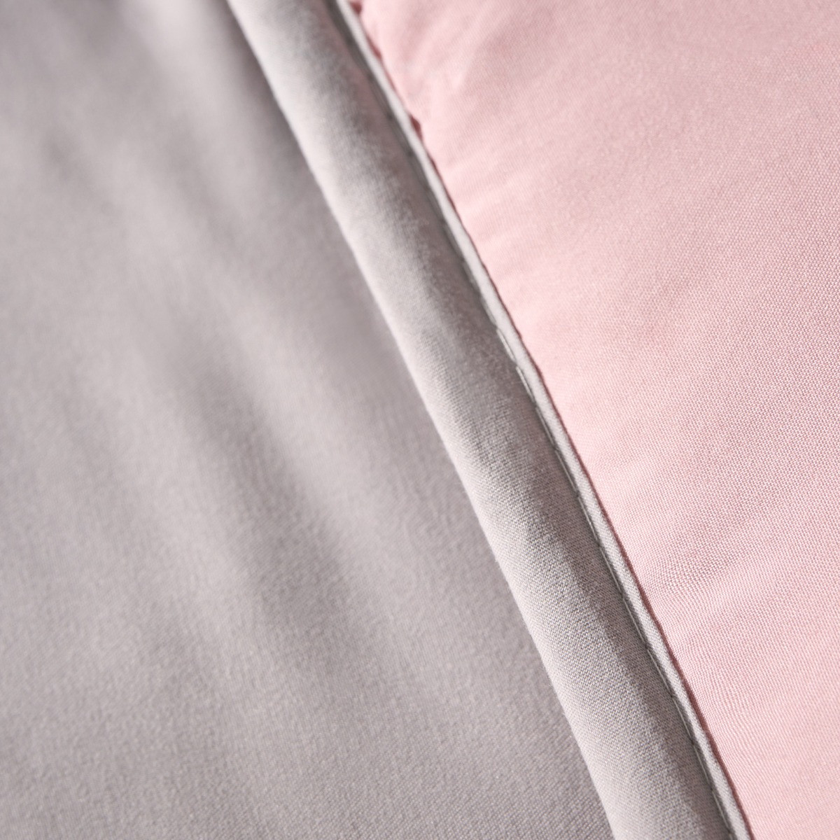 OHS Coverless 10.5 Tog Reversible Duvet & Pillowcase, Blush/Silver - Single>