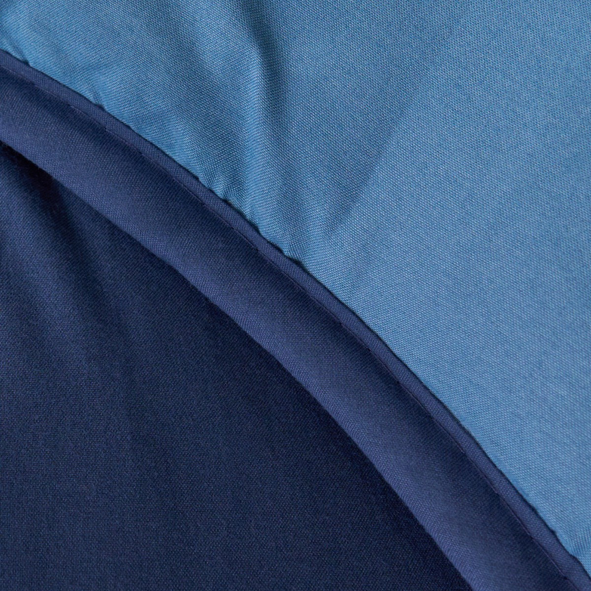 OHS Coverless 10.5 Tog Reversible Duvet & Pillowcase - Navy/Blue>