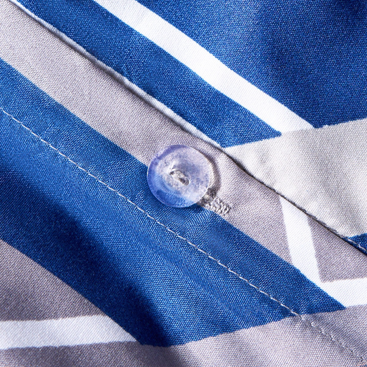 OHS Geometric Print Reversible Duvet Set - Grey/Navy>