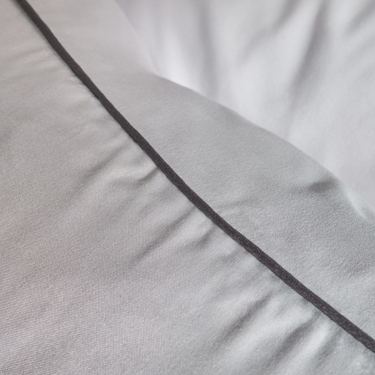 OHS Piped Edge Duvet Set, Silver/Grey - King>