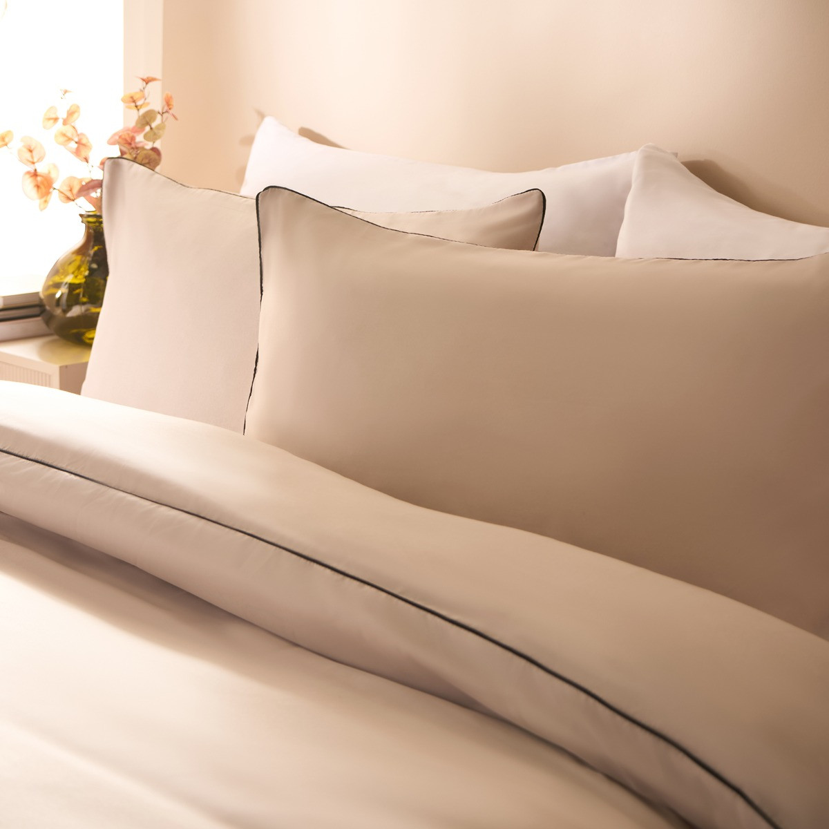 OHS Piped Edge Duvet Cover Set - Stone/Black>