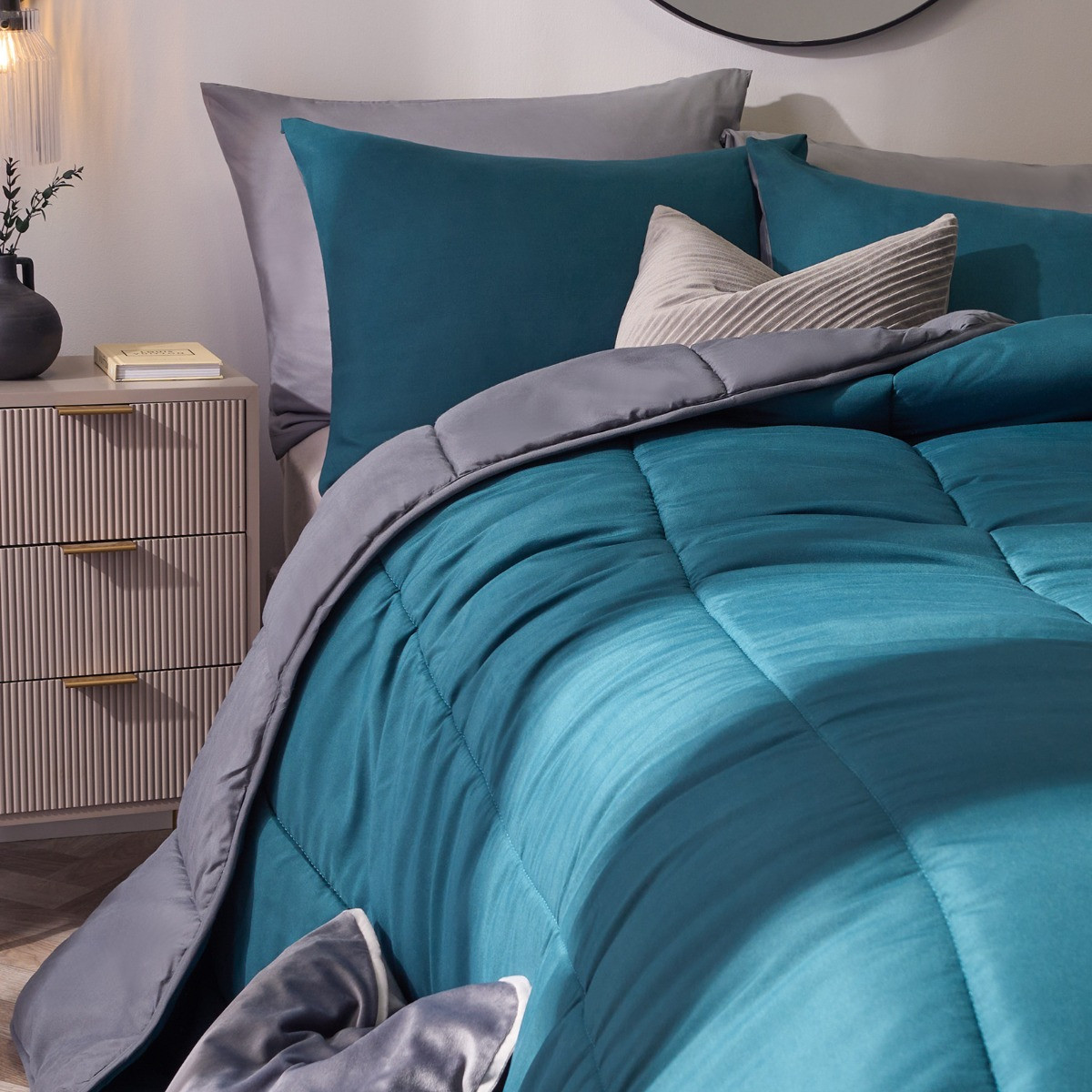 OHS Coverless 10.5 Tog Reversible Duvet & Pillowcase, Teal/Grey - Single>