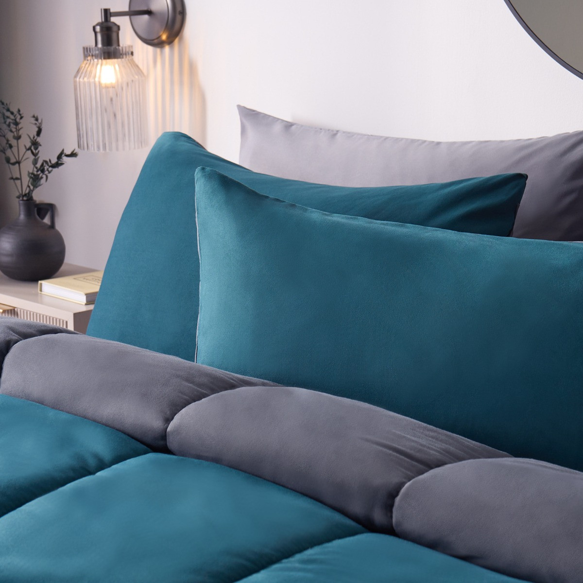 OHS Coverless 10.5 Tog Reversible Duvet & Pillowcase, Teal/Grey - King>