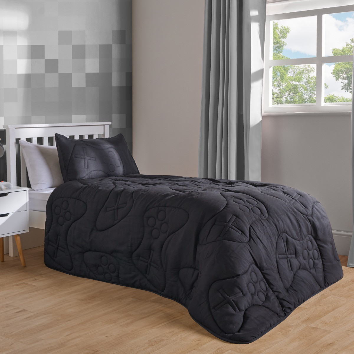 OHS Coverless Gaming Quilted 7.5 Tog Duvet Set, Black - Double>