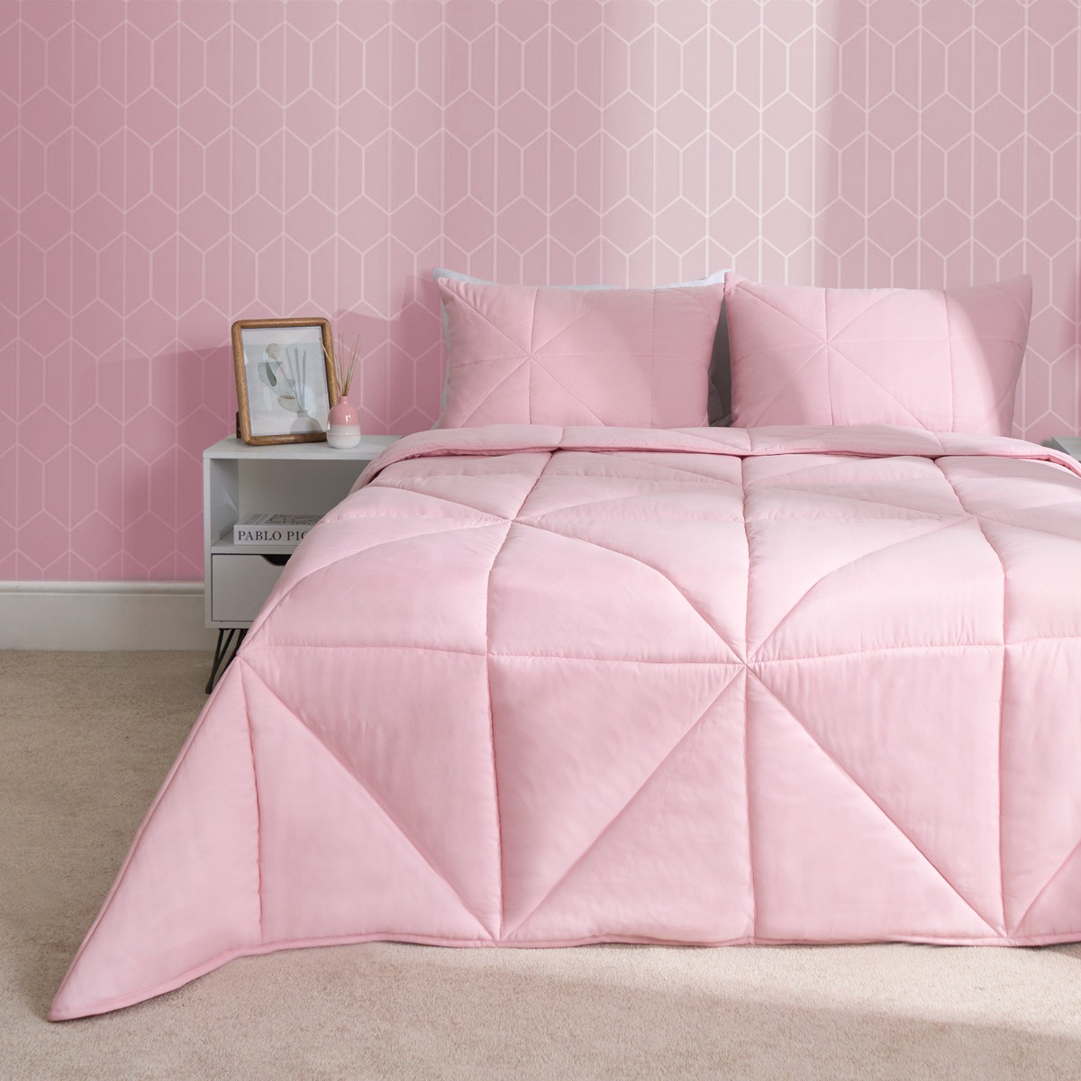OHS Coverless Geo Quilted 7.5 Tog Duvet Set - Blush>