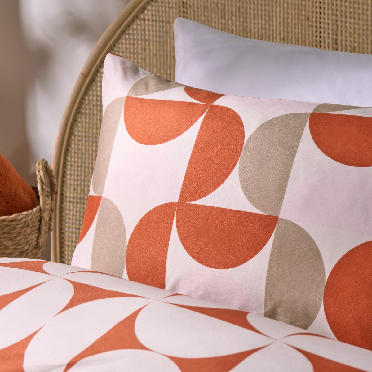 OHS Moroccan Abstract Duvet Cover Set - Rust/ Natural >