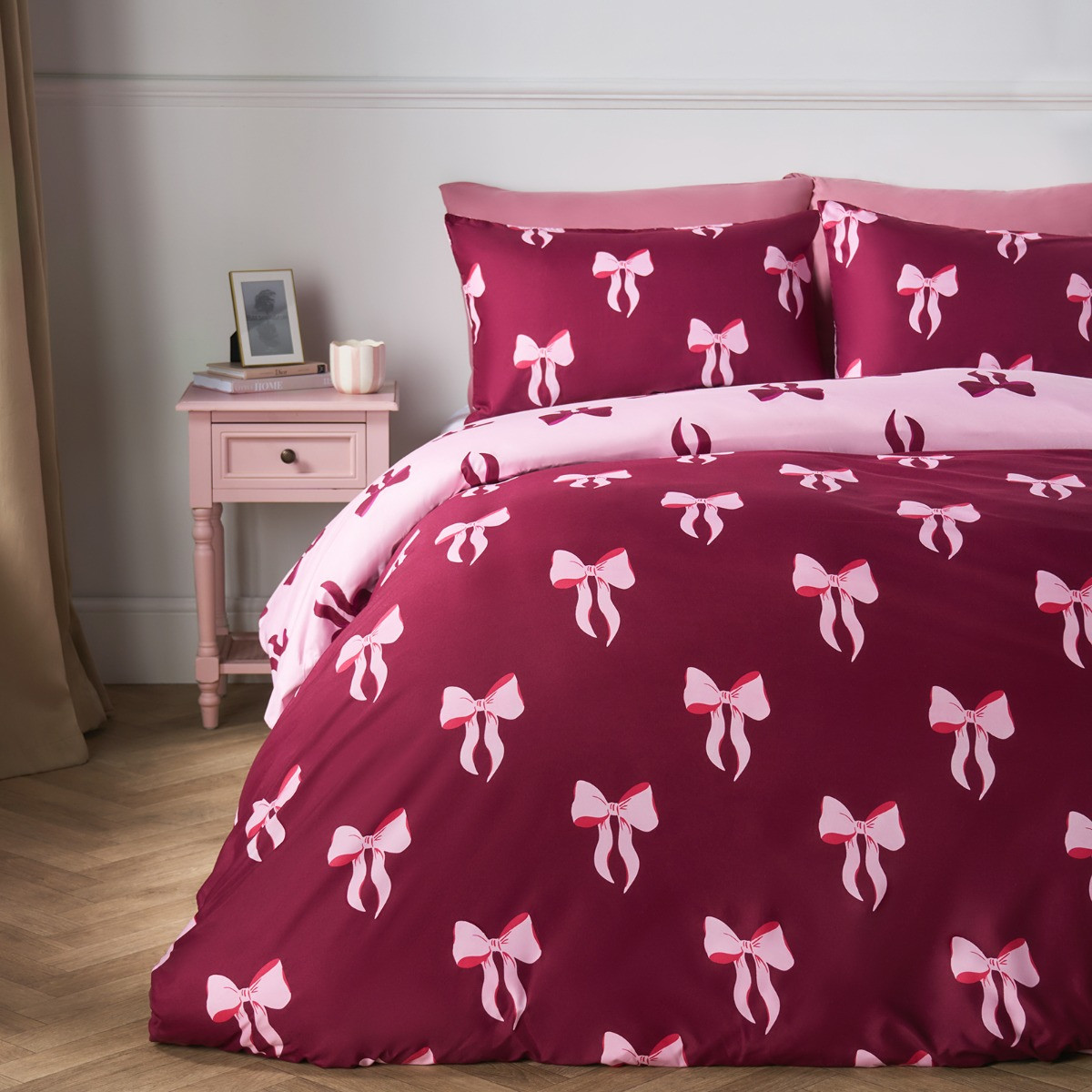 OHS Bow Print Reversible Duvet Cover Set, Burgundy/Pink - King>