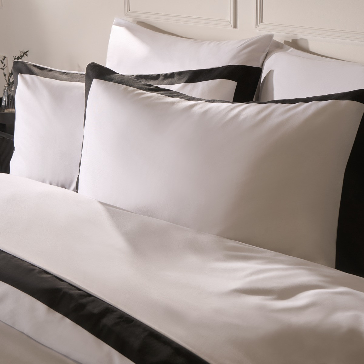 OHS Contrast Border Duvet Cover Set, Monochrome - Double>