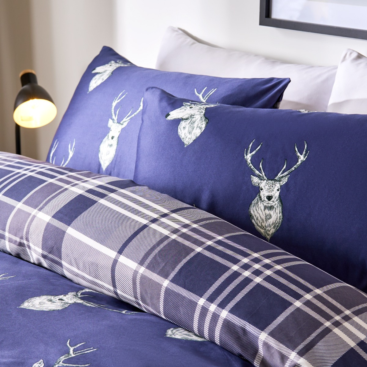 OHS Stag Reversible Duvet Set - Navy>