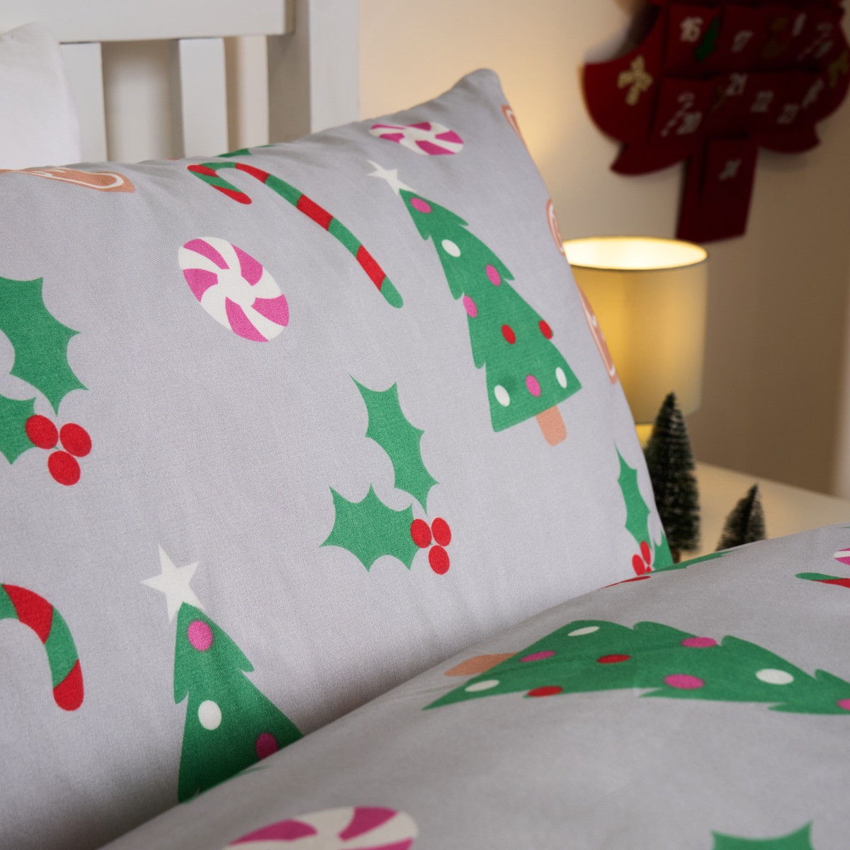 OHS Gingerbread Man Duvet Set, Grey - Single>