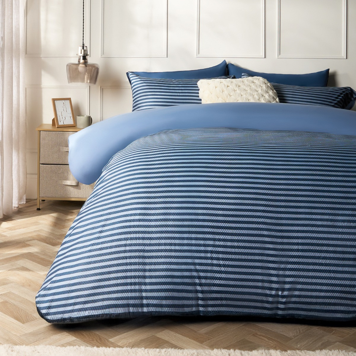 OHS Waffle Stripe Luxury Duvet Cover Set - Blue>