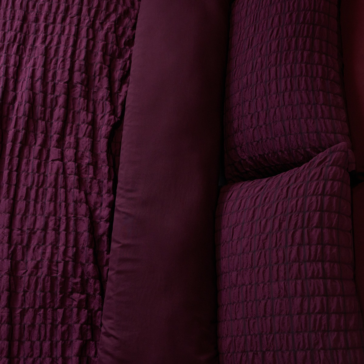 OHS Geometric Seersucker Duvet Set, Wine - Double>