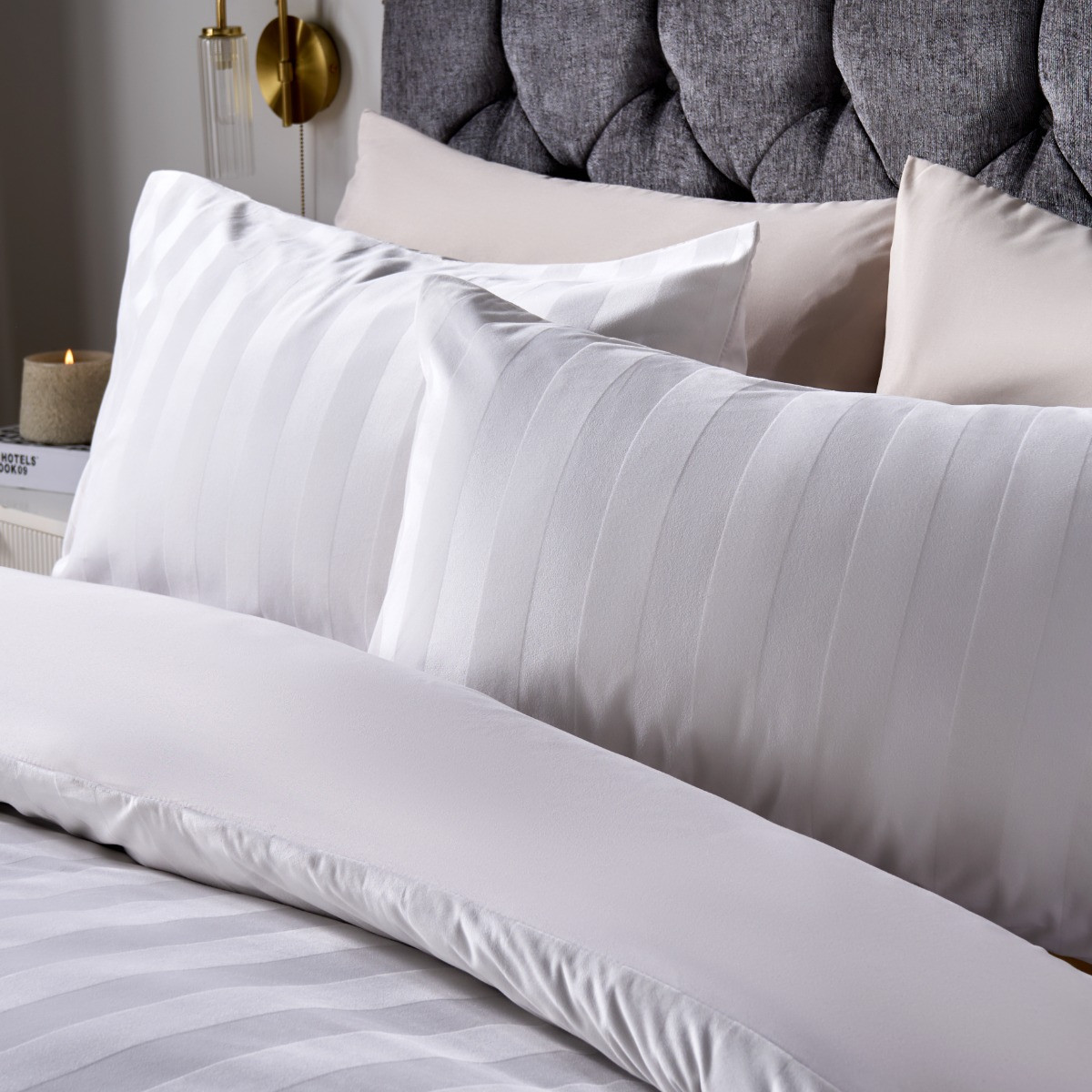OHS Velvet Stripe Duvet Cover Set - Cream>