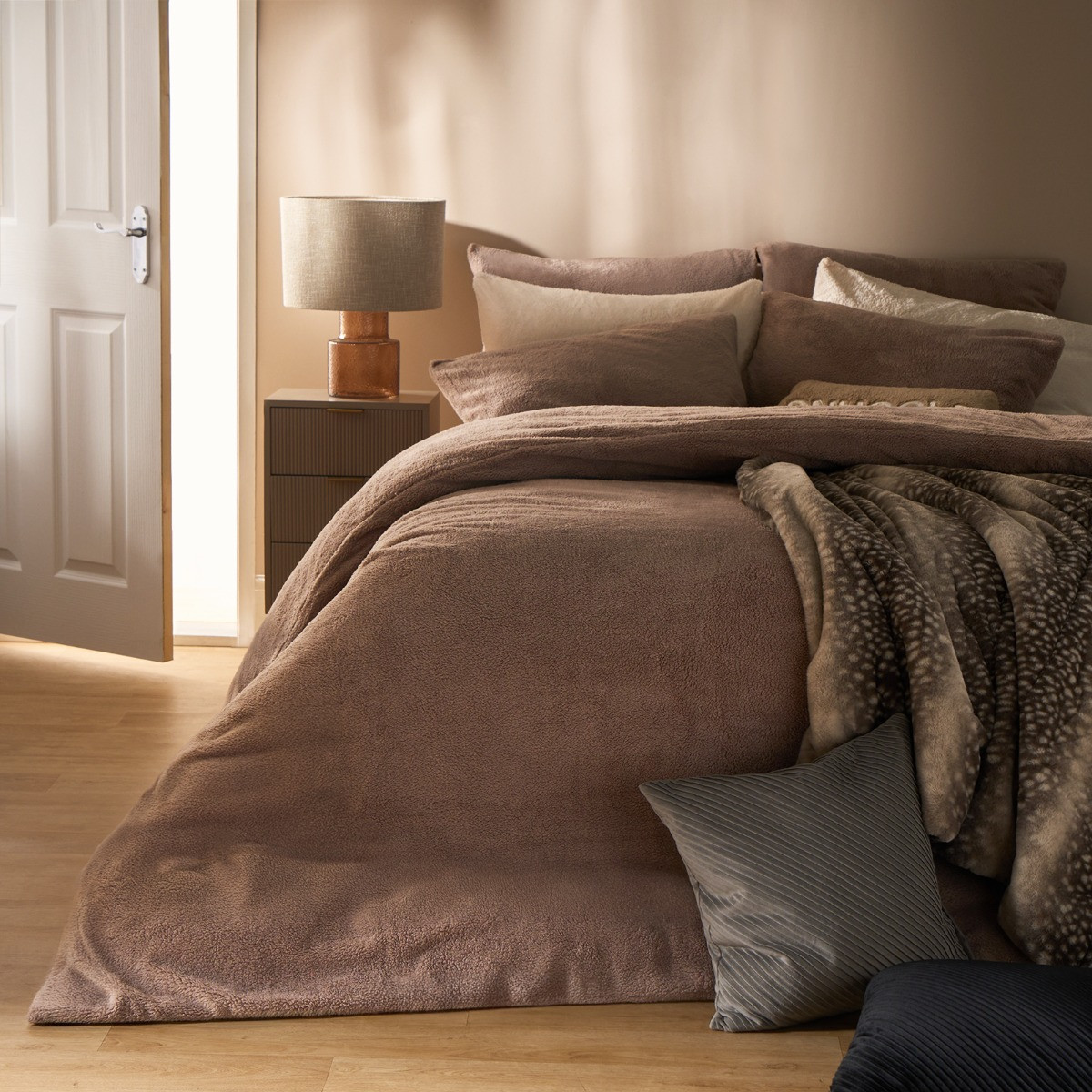 OHS Teddy Fleece Duvet Cover Set, Natural - Double>