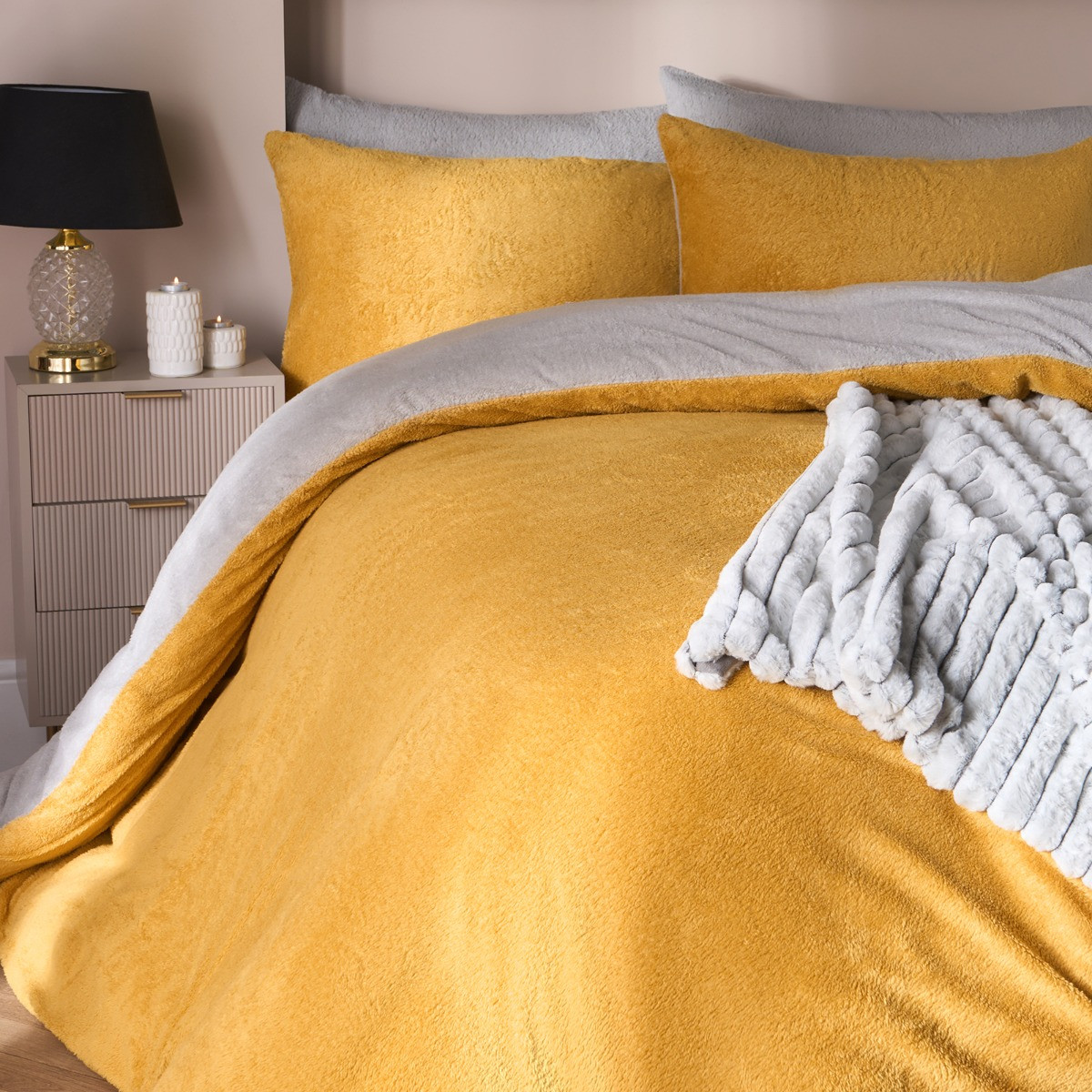 OHS Teddy Fleece Reversible Duvet Cover Set, Ochre/Grey - Single>