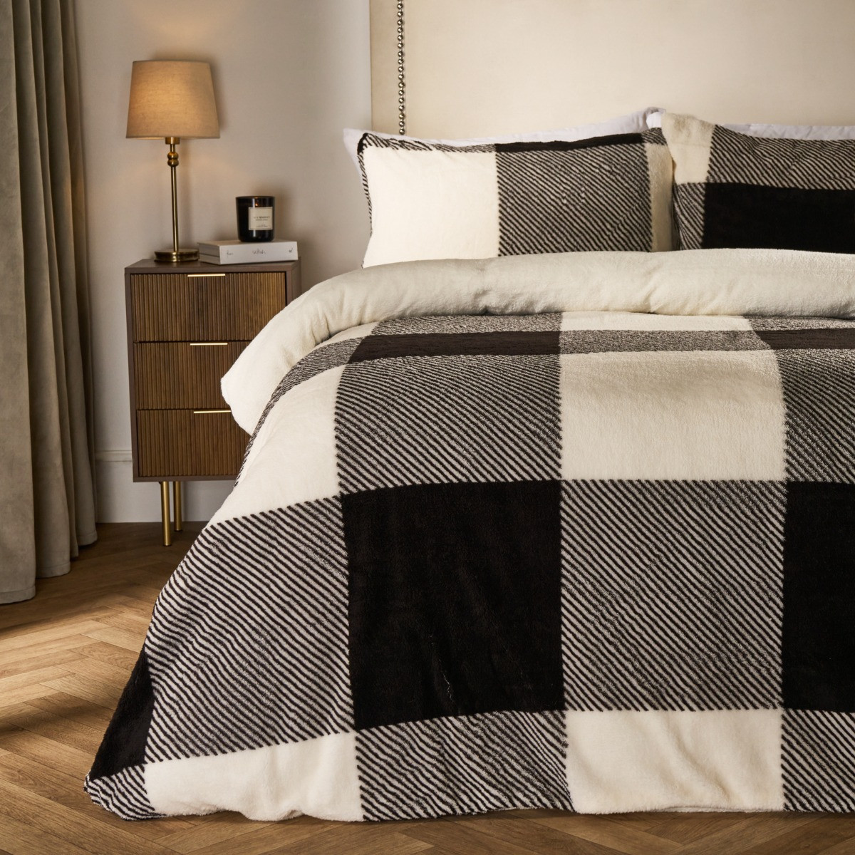OHS Gingham Check Teddy Duvet Cover Set - Monochrome>