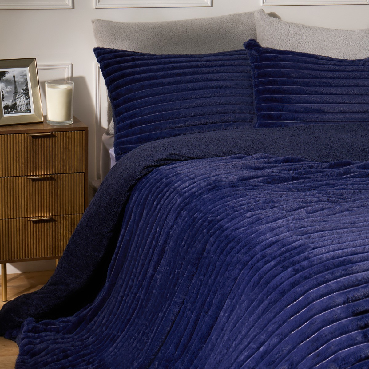 OHS Ribbed Faux Fur Duvet Cover Set - Navy>
