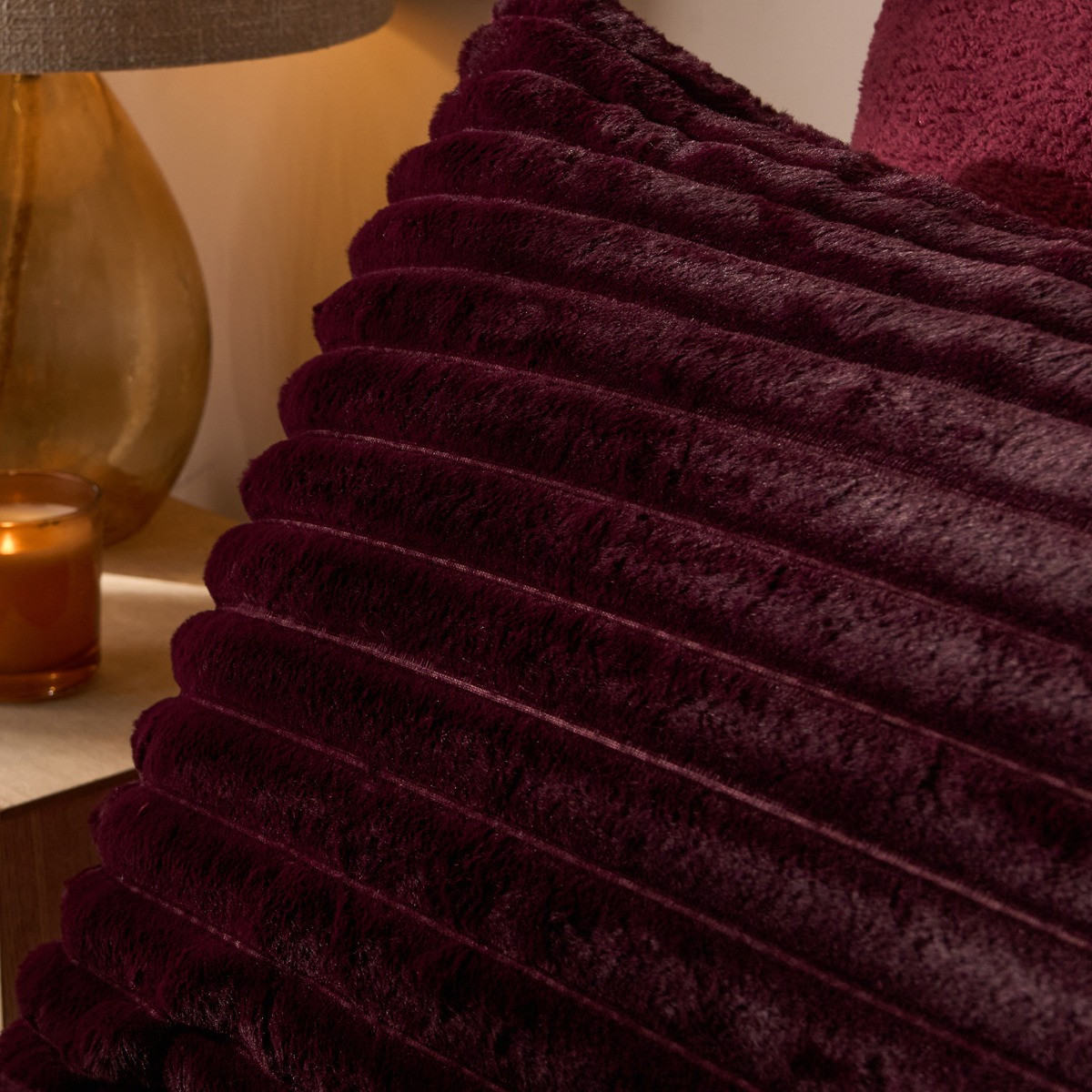 OHS Ribbed Faux Fur Duvet Cover Set, Burgundy - Double>