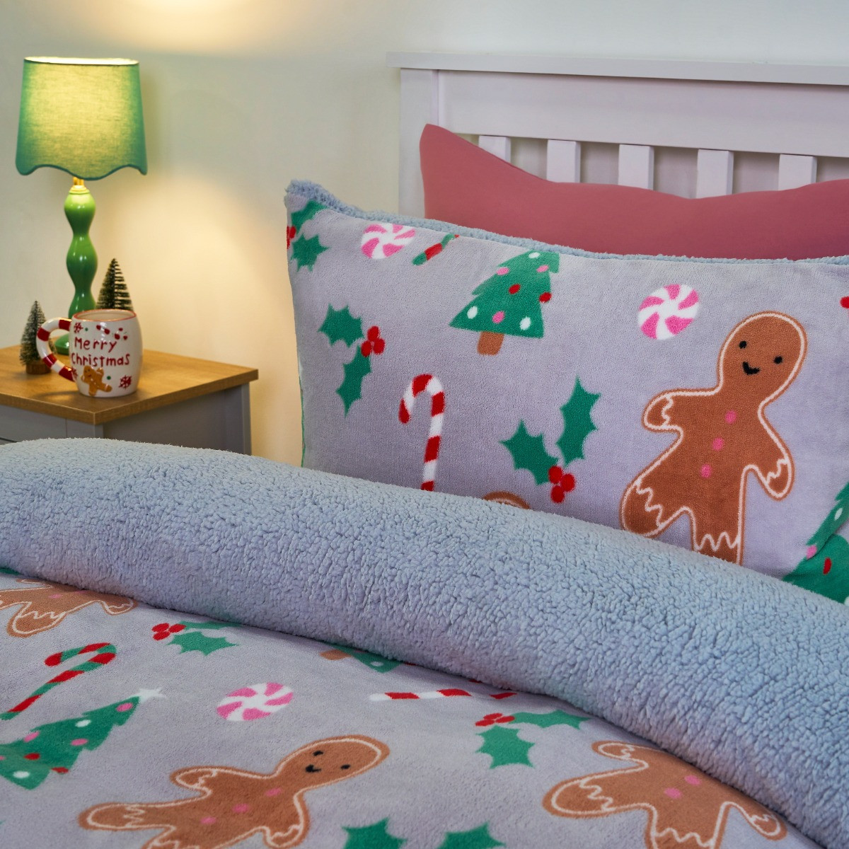 OHS Christmas Gingerbread Fleece Duvet Cover Set - Grey>