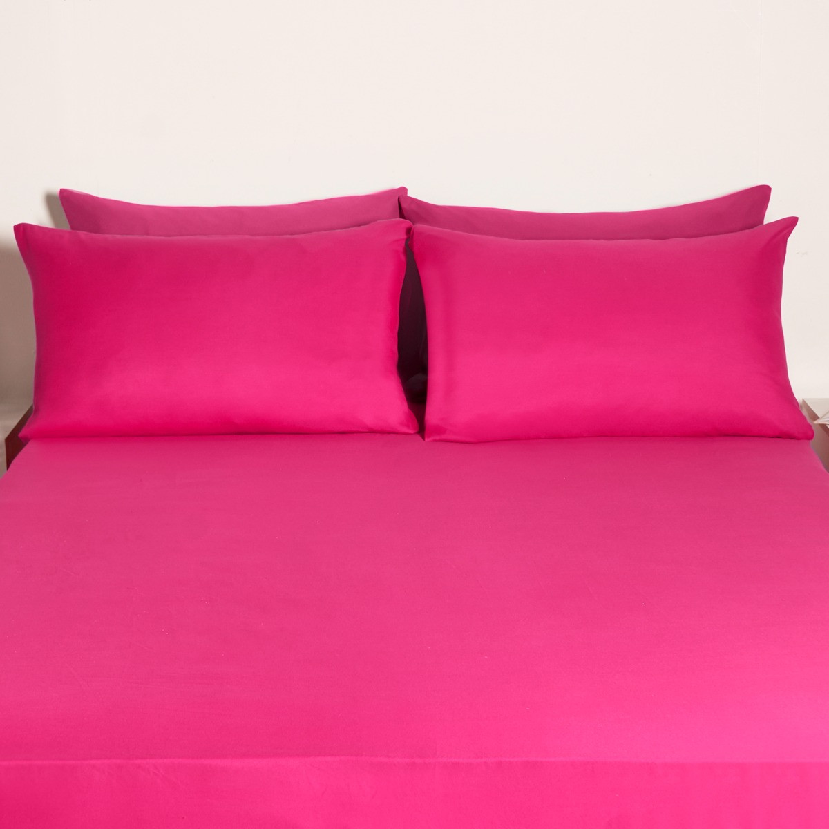OHS 2 Pack Plain Dyed Housewife Pillowcases - Hot Pink>