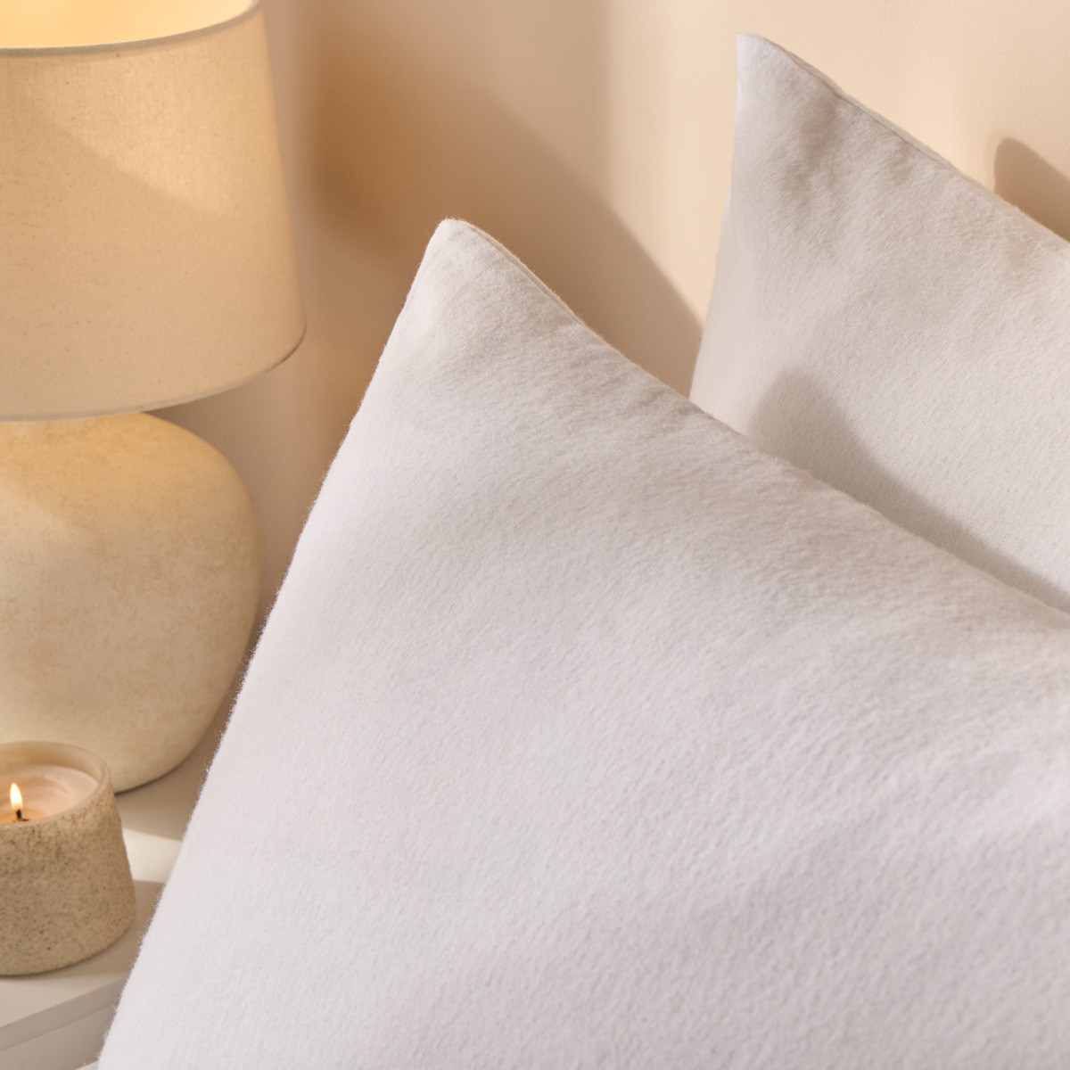 OHS 2 Pack Brushed Cotton Pillowcases - White>