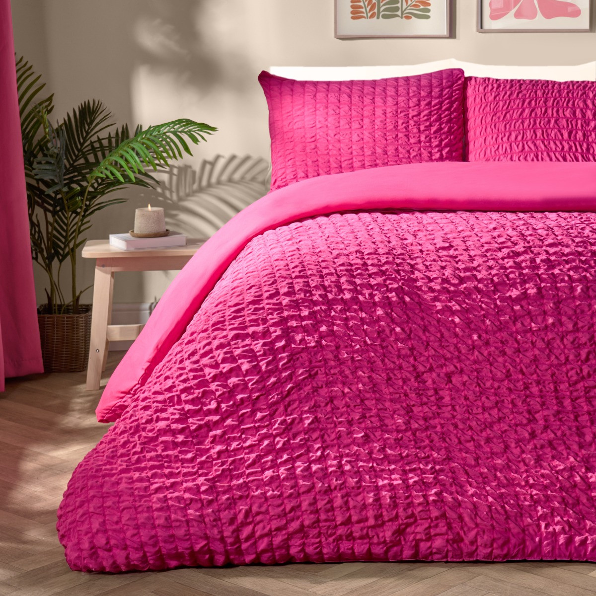 OHS Geometric Seersucker Duvet Cover Set, Hot Pink - Double>