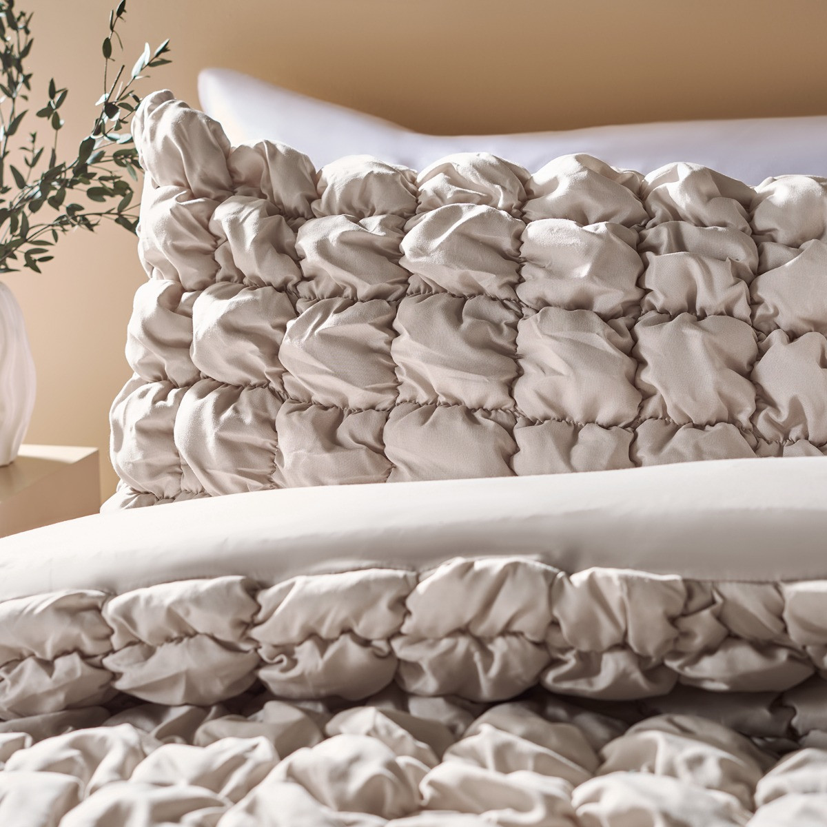 OHS Quilted Seersucker Duvet Cover Set - Natural>