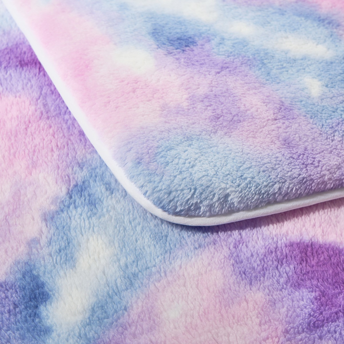 OHS Coverless Teddy Tie Dye 10.5 Tog Duvet Set - Lilac>