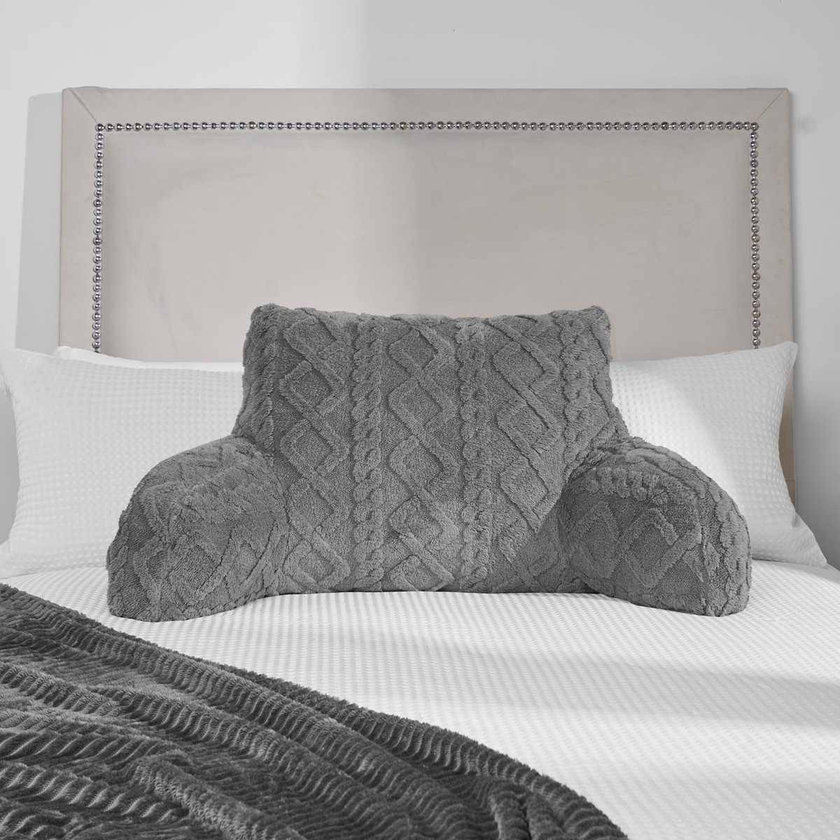 OHS Cable Knit Cuddle Cushion - Grey>