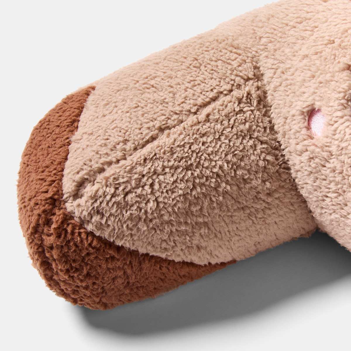 OHS Reindeer Cuddle Cushion - Brown>