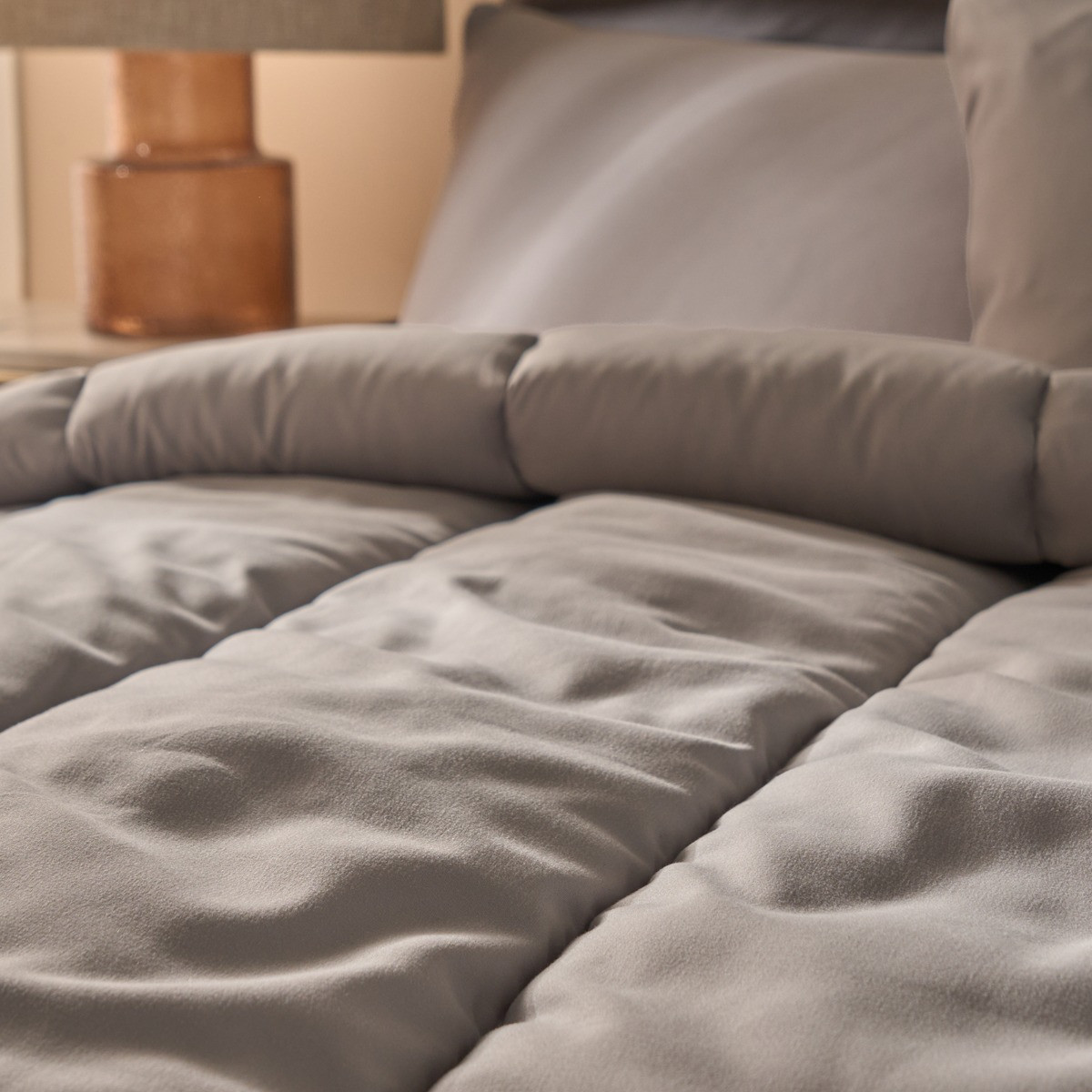 OHS Coverless 10.5 Tog Duvet Set, Silver - Single>