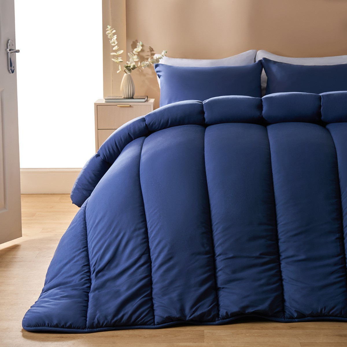 OHS Coverless 10.5 Tog Duvet Set, Navy - Single>