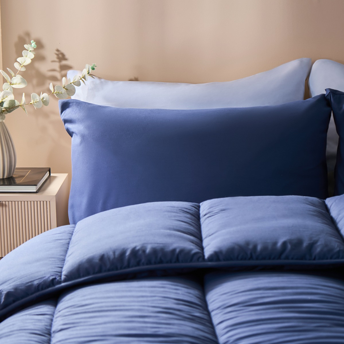 OHS Coverless 10.5 Tog Duvet Set, Navy - Single>