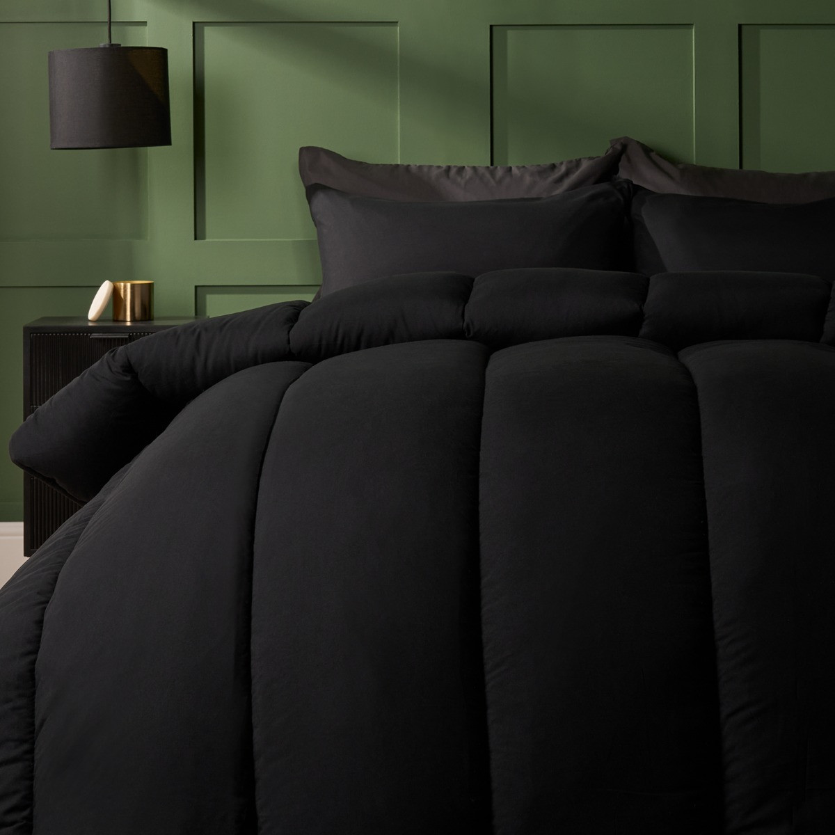 OHS Coverless 10.5 Tog Duvet Set, Black - Double>