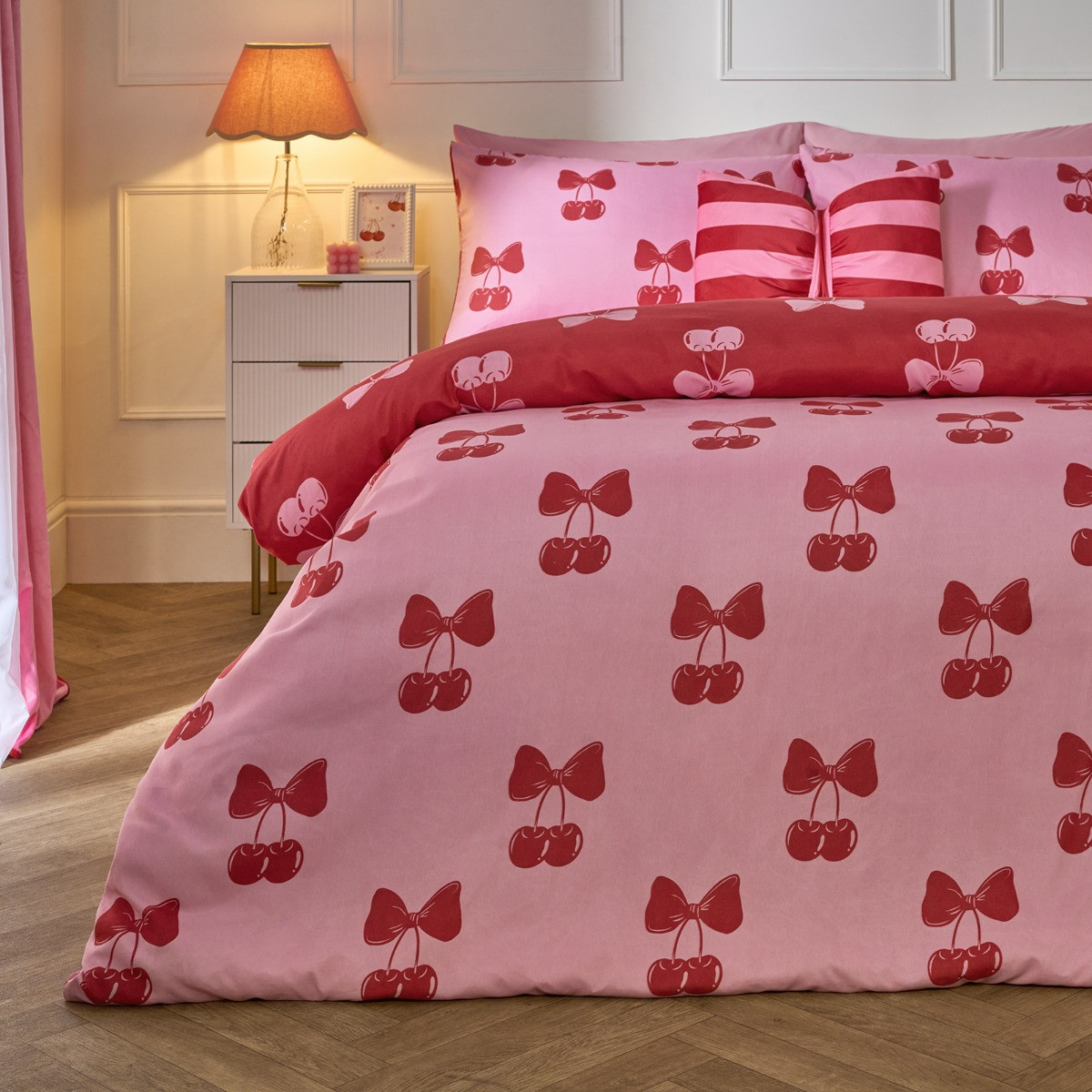 OHS Cherry Bow Print Reversible Duvet Cover Set, Pink/Red - Double>