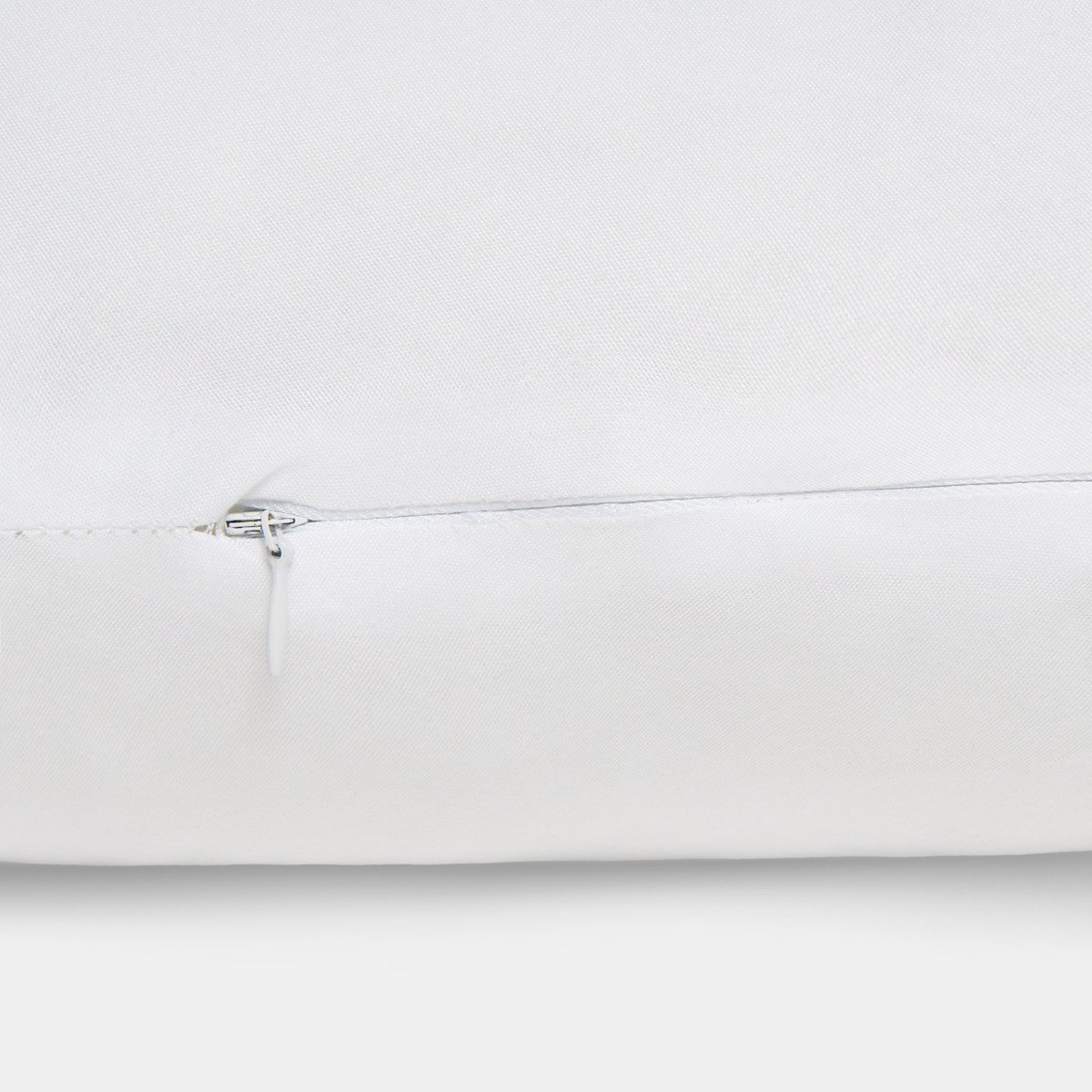 OHS V Pillow - White>