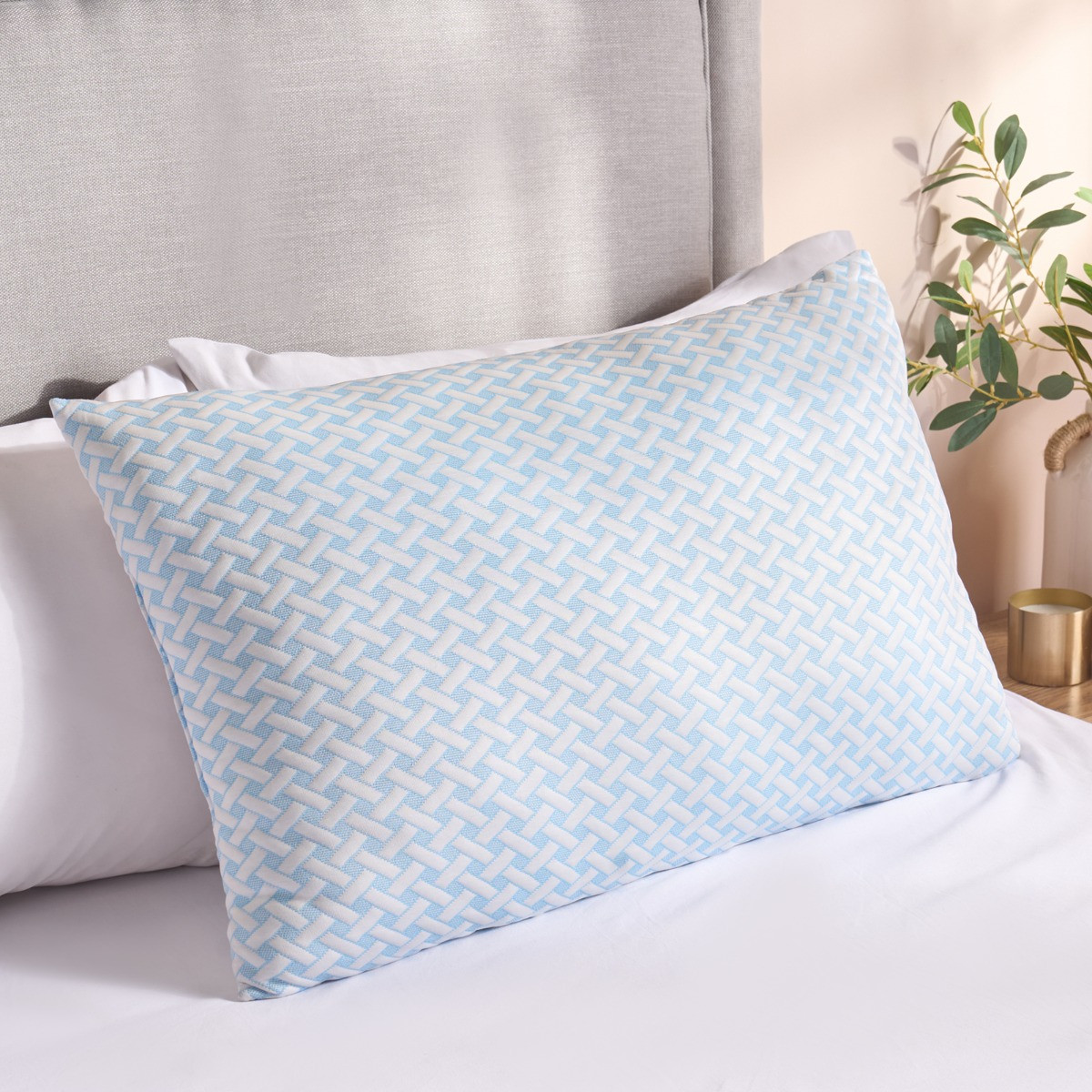 OHS Cooling Pillow -  White/Blue>
