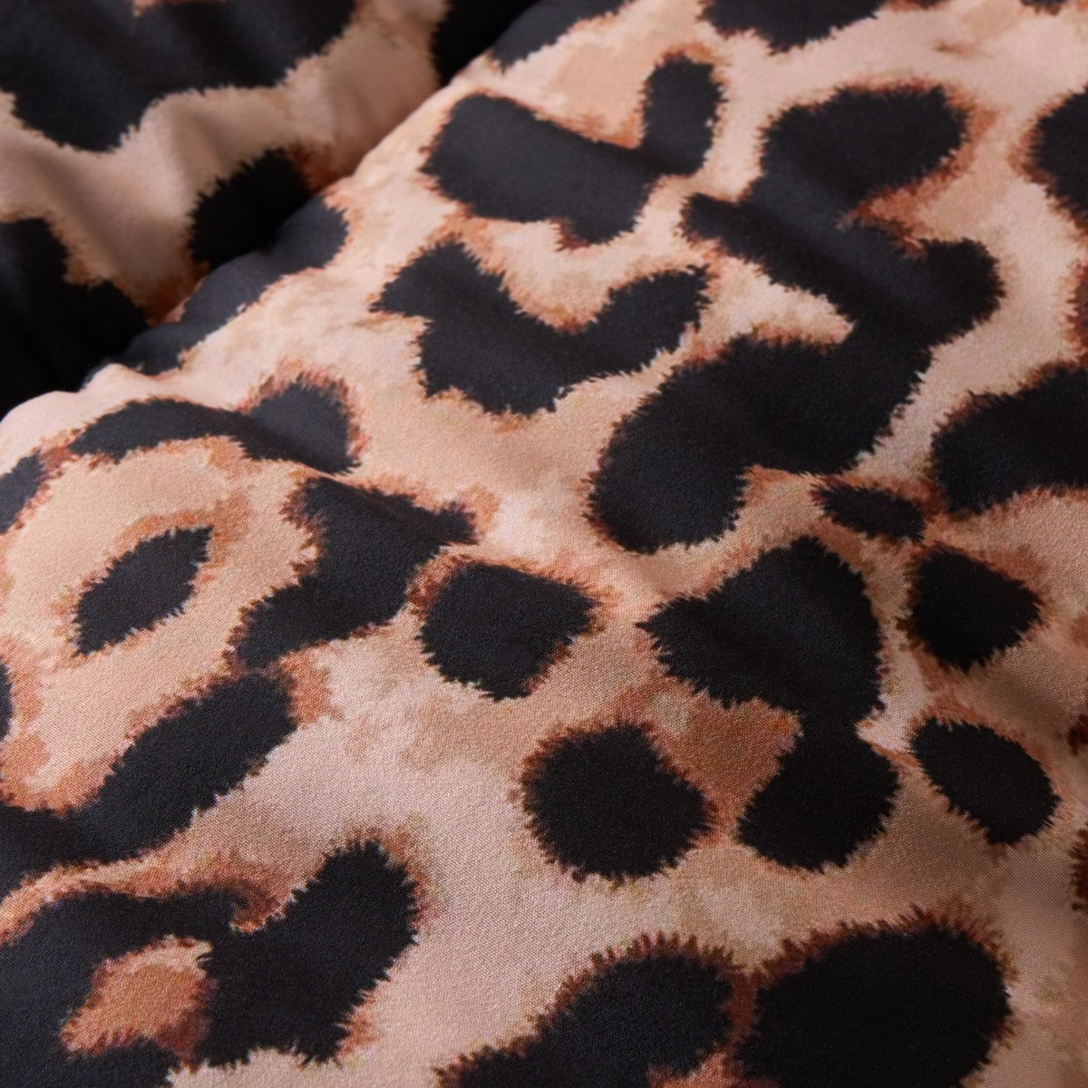 OHS Leopard Print Coverless 10.5 Tog Duvet Set, Natural - Single>
