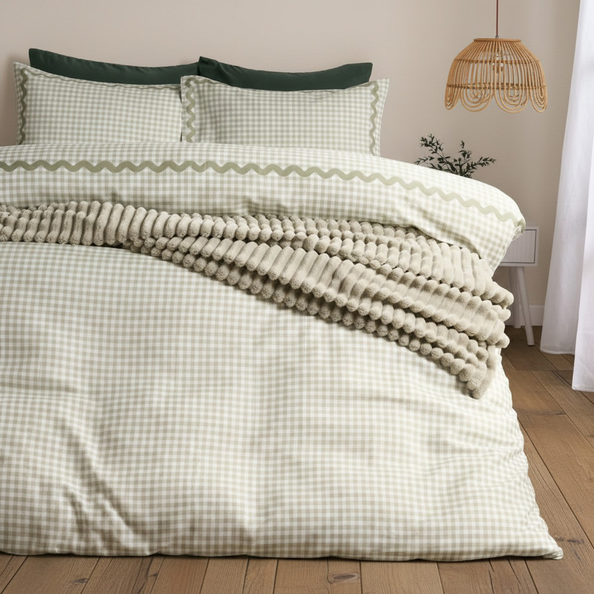 OHS Wave Border Gingham Print Duvet Set, Sage - Single>