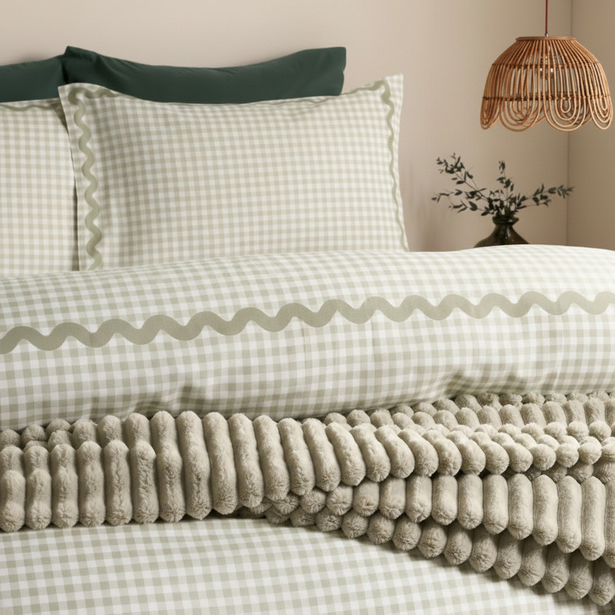 OHS Wave Border Gingham Print Duvet Set, Sage - Single>