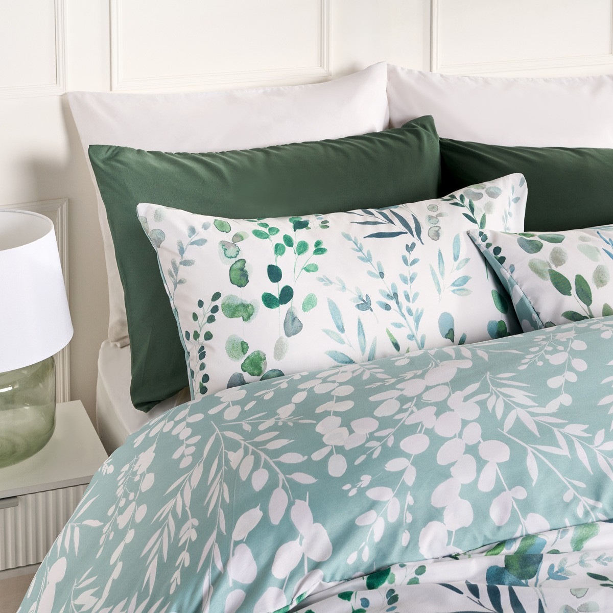 OHS Watercolour Floral Duvet Set, Green - King>