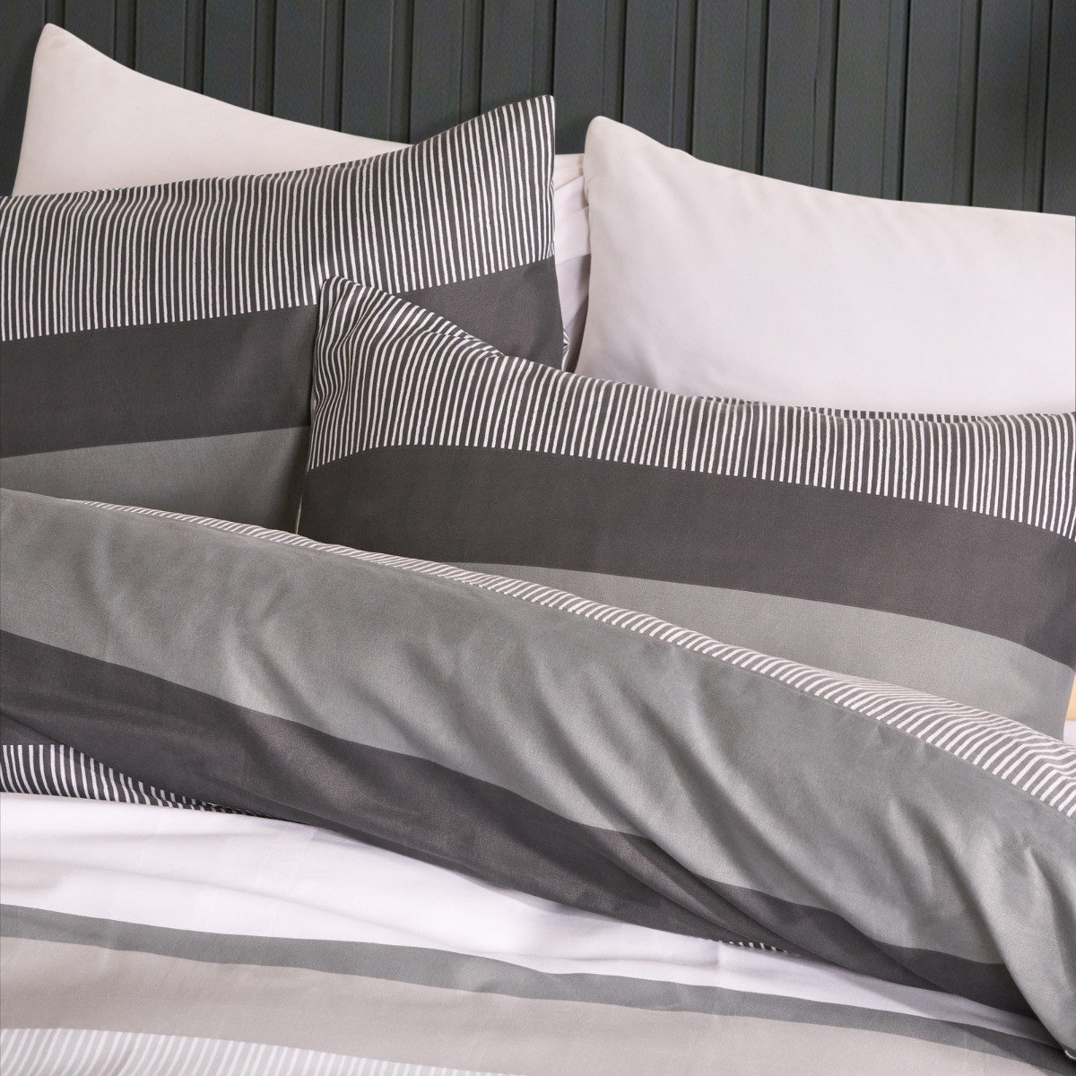 OHS Multi Stripe Duvet Set, Grey - Single>