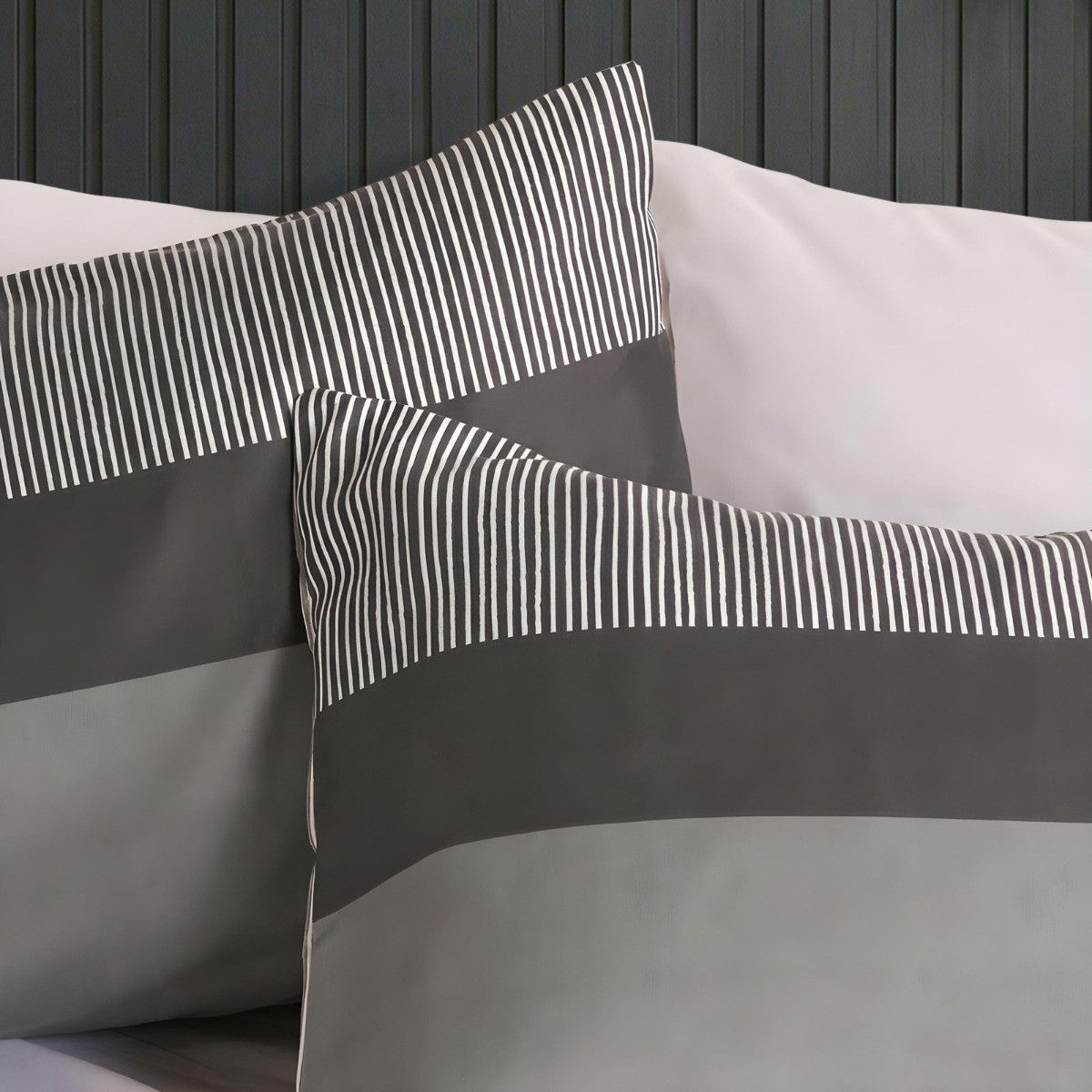 OHS Multi Stripe Duvet Set, Grey -Double>