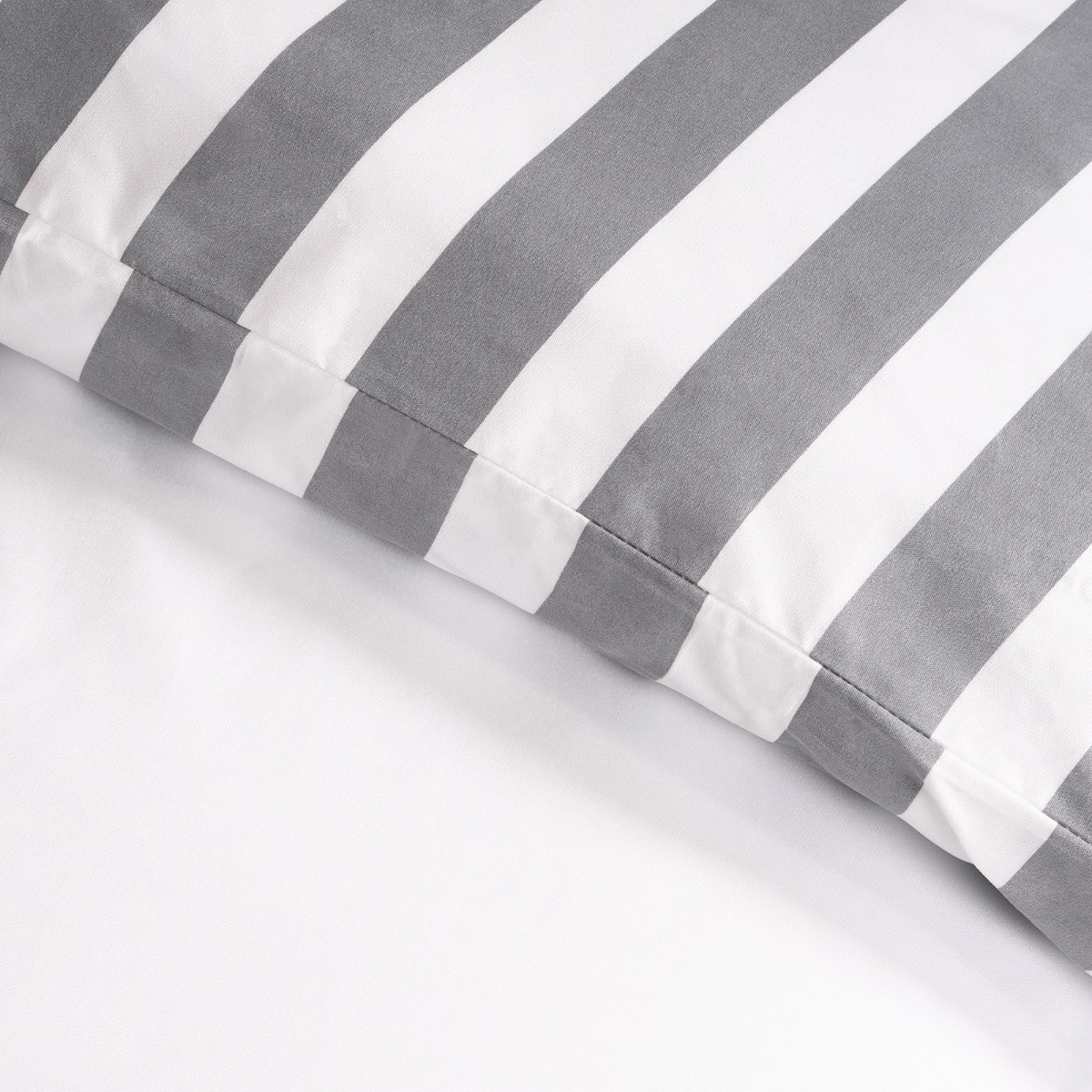 OHS Stripe Edge Duvet Set, White/Grey - King>