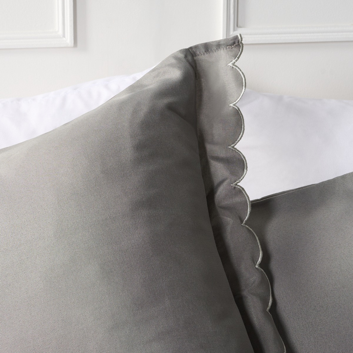 OHS Scallop Edge Contrast Duvet Cover Set, Grey/Silver - King>