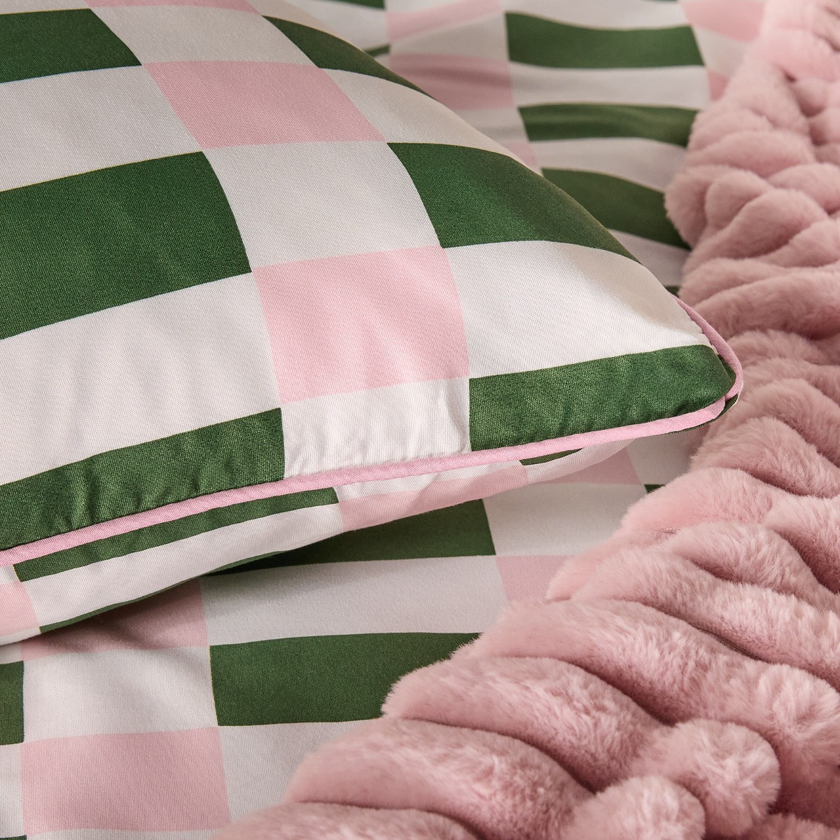 OHS Geometric Print Piped Edge Duvet Cover Set, Green/Pink - Double>
