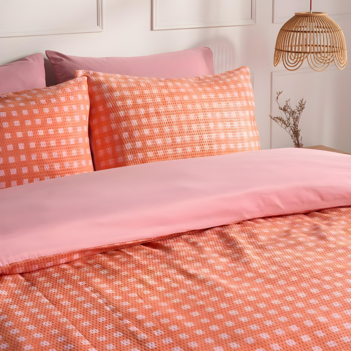 OHS Gingham Embossed Duvet Set, Coral - Double>