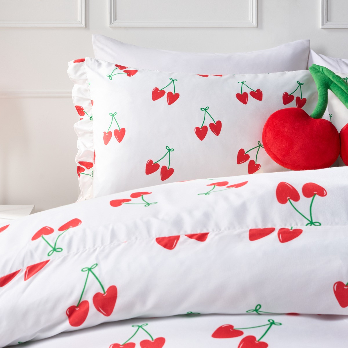 OHS Cherry Print Frill Edge Duvet Set, White/Red - Double>