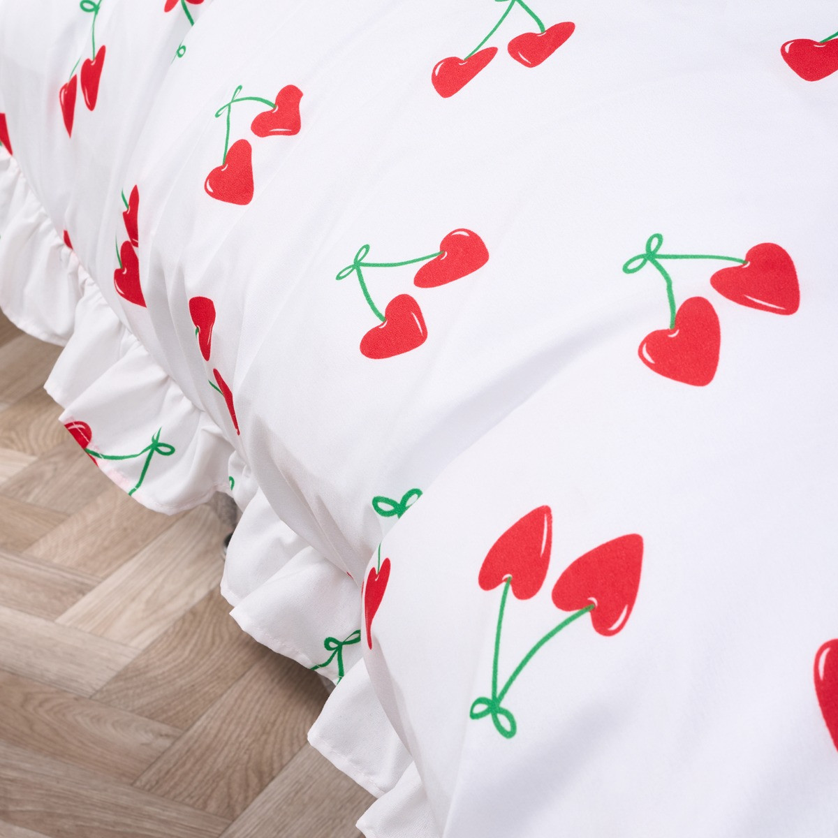 OHS Cherry Print Frill Edge Duvet Set, White/Red - Single>